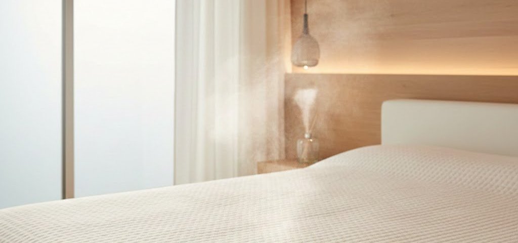 Optimale Temperatur gegen Schwitzen im Wasserbett auf dem Heizungs-Display eingestellt.