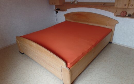 Hardside Wassermatratze in bestehendes Klassik Holzbett