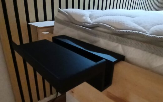 Es ist bereits das 3. Wasserbett von Megaschlaf. Akkustik Light-Kopfteil weisserSchubladensockel