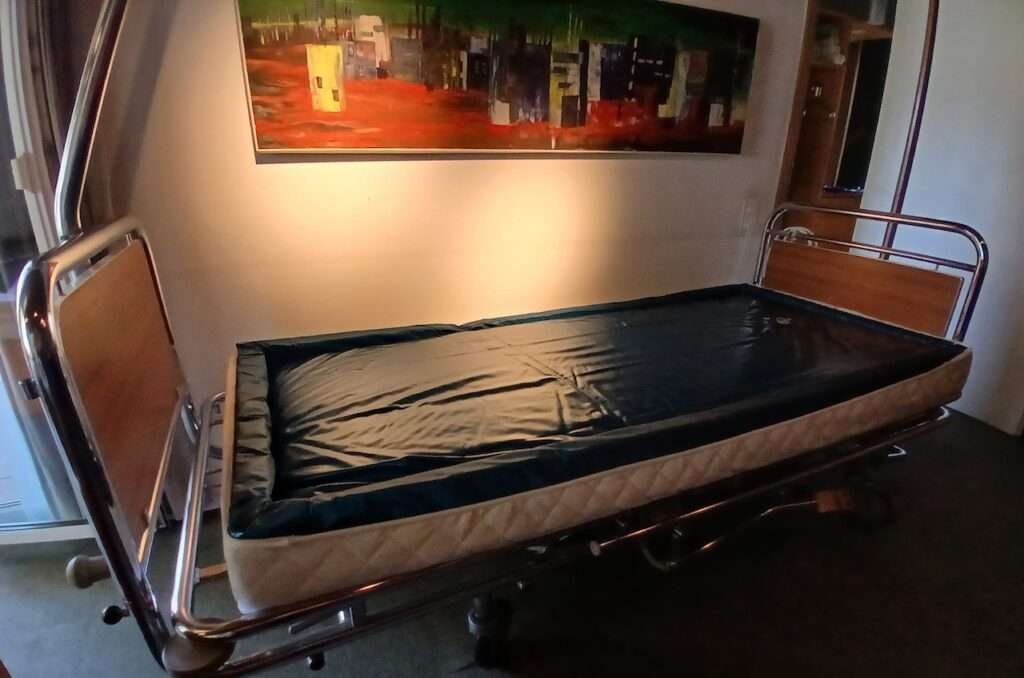 Spital- & Pflege-Wasserbett