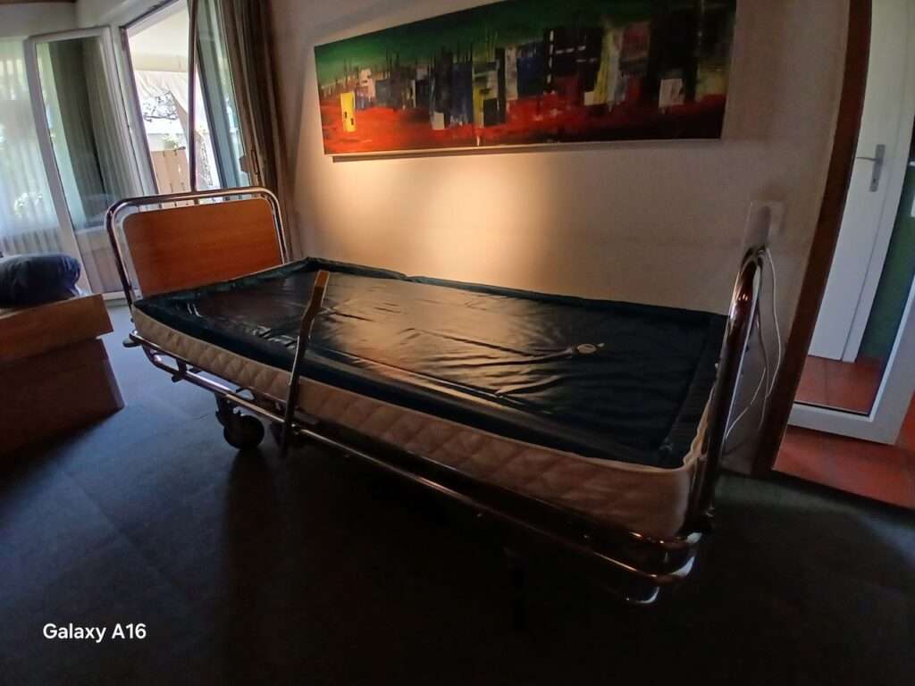 Spital- & Pflege-Wasserbett