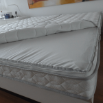 Wasserbett mit Schmutz, Schuppenschleuse Wasserbett mit Schmutz, Schuppenschleuse