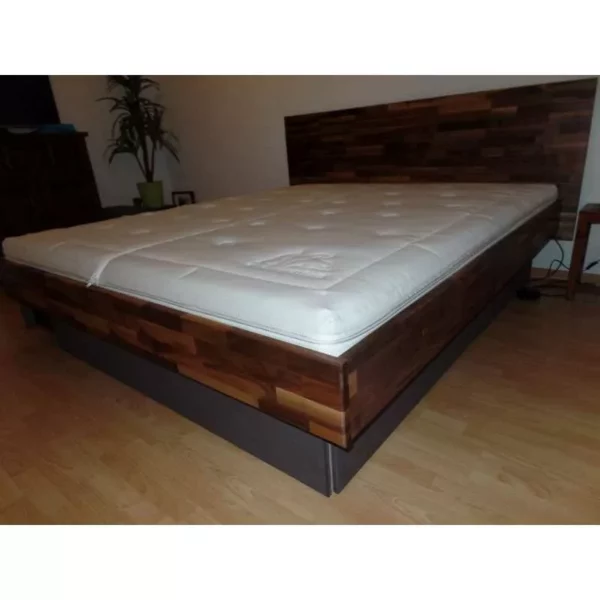 Biowasserbett massiv Nussbaum Sockel schwarz 25 cm
